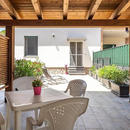 Le Casette Di Maria Pia Mondello Bagian luar foto